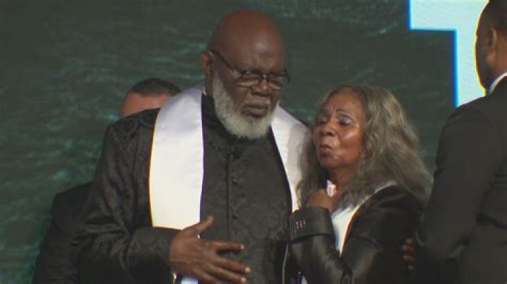 Bishop T.D. Jakes Announces Resignation: A New Chapter Begins