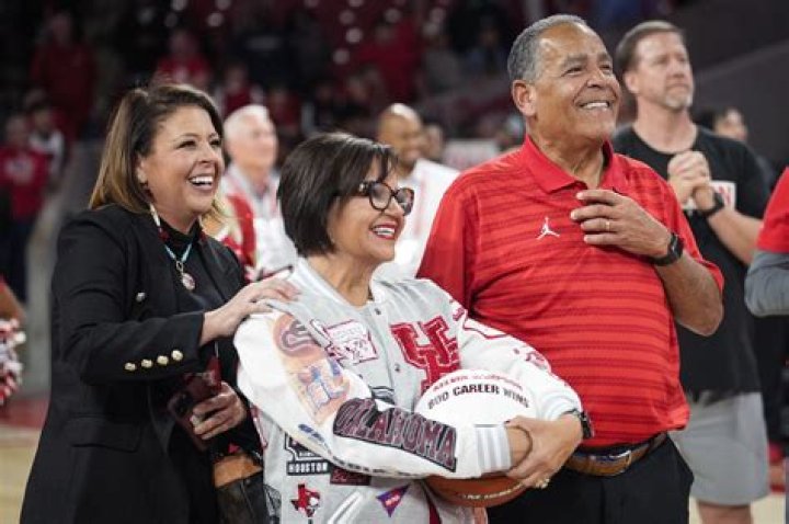 Bryan & Jos Abreu: The Kinship Connection Explored
