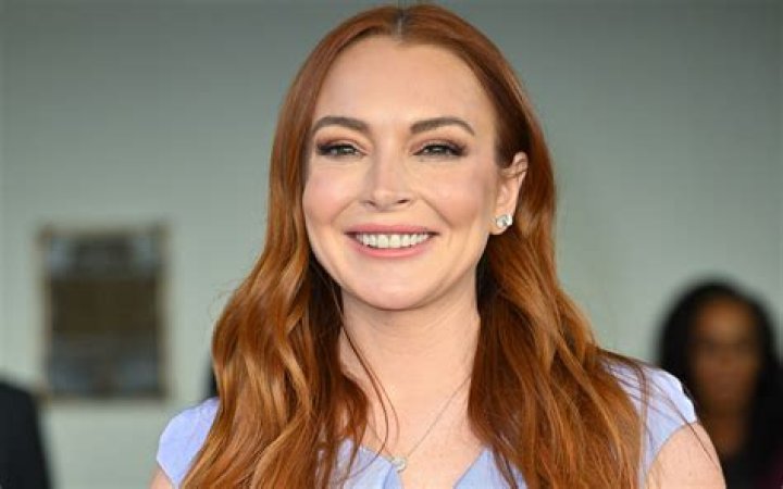 Did Lindsay Lohan Have An Identical Twin? Uncover The Truth
