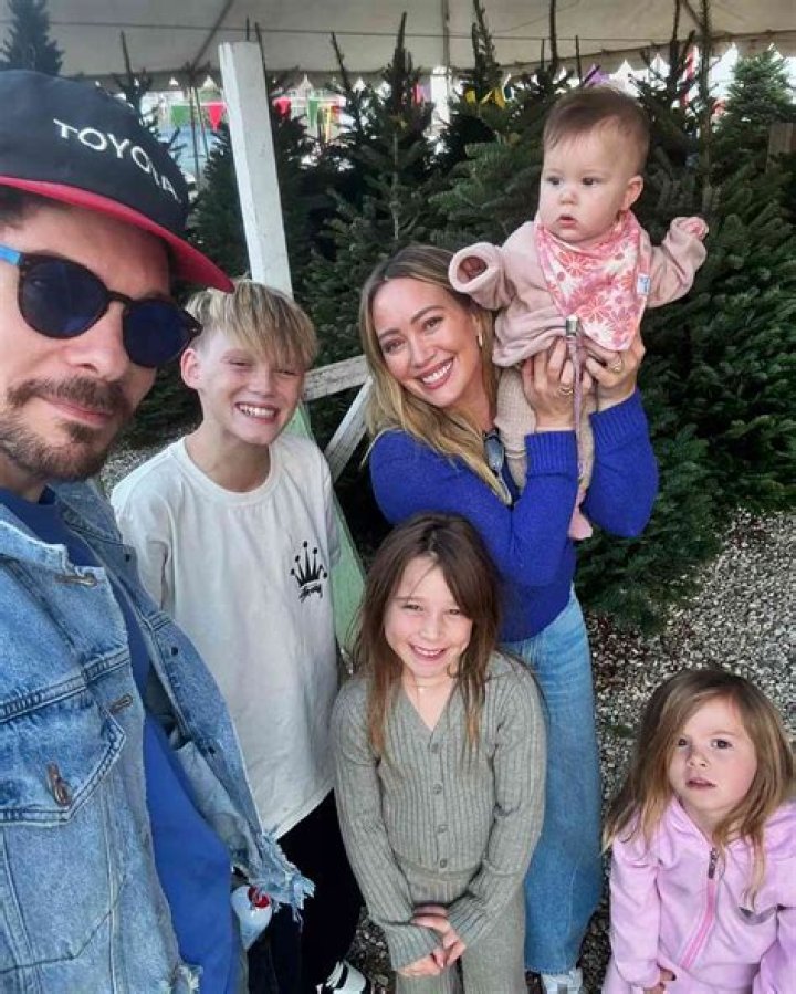 Everything You Need To Know About Hilary Duff's Sister From Lizzie McGuire