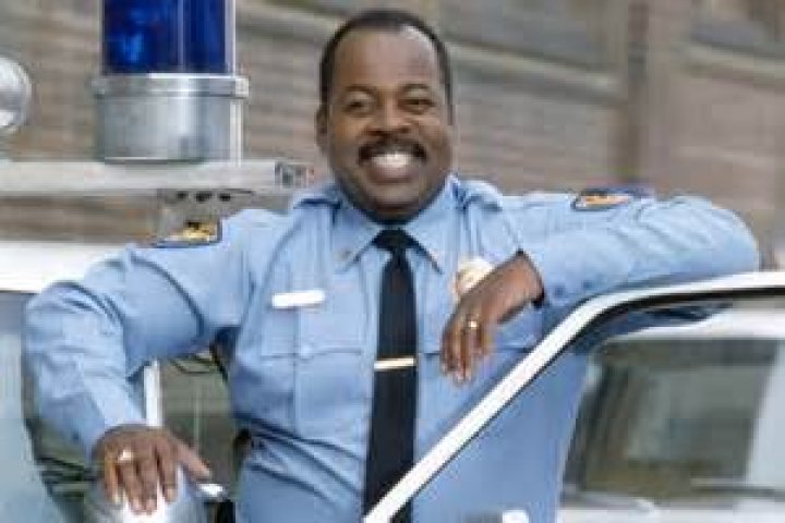 Expert Guide To Discover The Actor Behind Carl Winslow