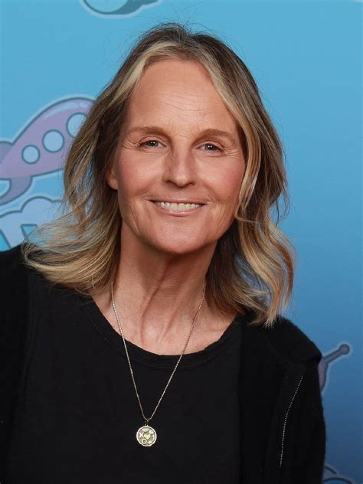Exploring The Marital Status Of Helen Hunt: Is She Married?