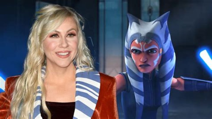 Get The Scoop On Jessica Alba's Star Wars Debut