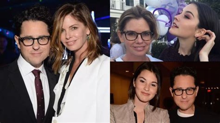 Gracie Abrams Parents