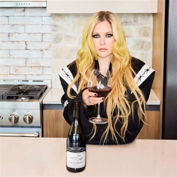 Has Avril Lavigne Been Married? The Complete Story