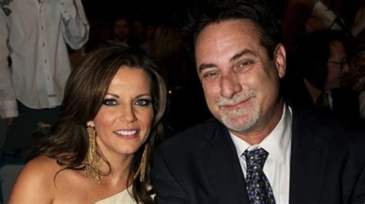 How Old Is Martina McBride: Uncovering Her Age