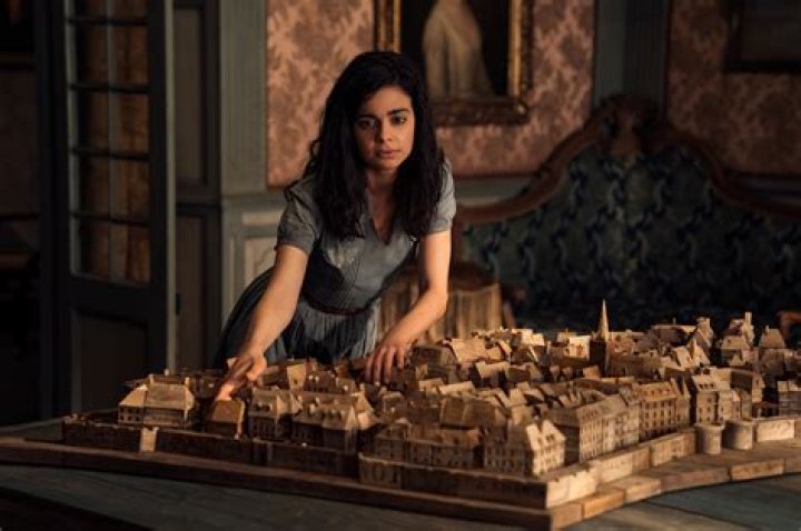 Is Aria Mia Loberti Visually Impaired? Exploring The Truth