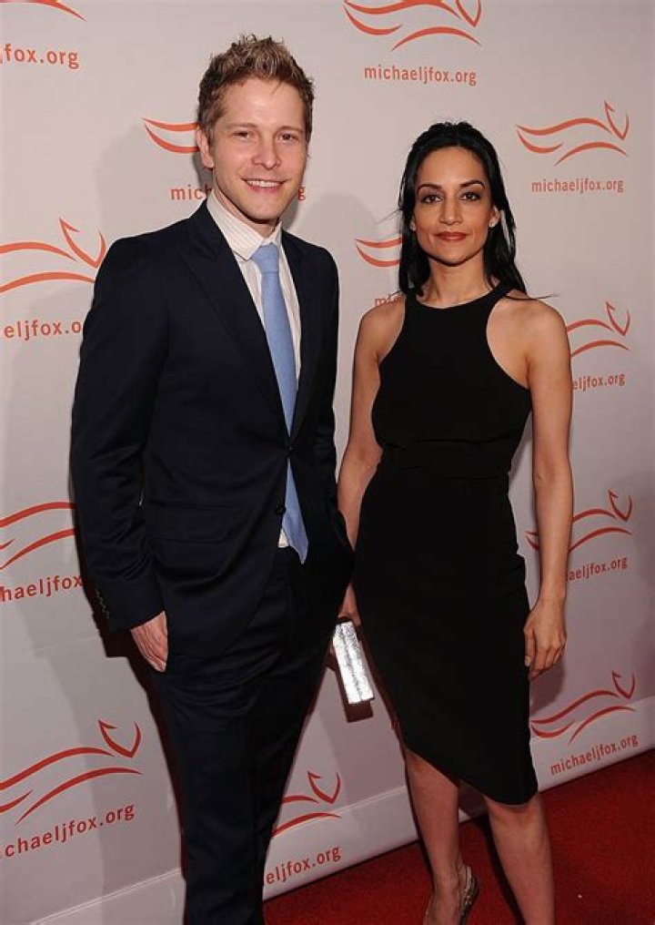 Is Matt Czuchry In A Relationship