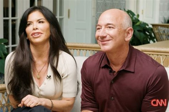 Jerry Jones' Wife: How Old Is She?