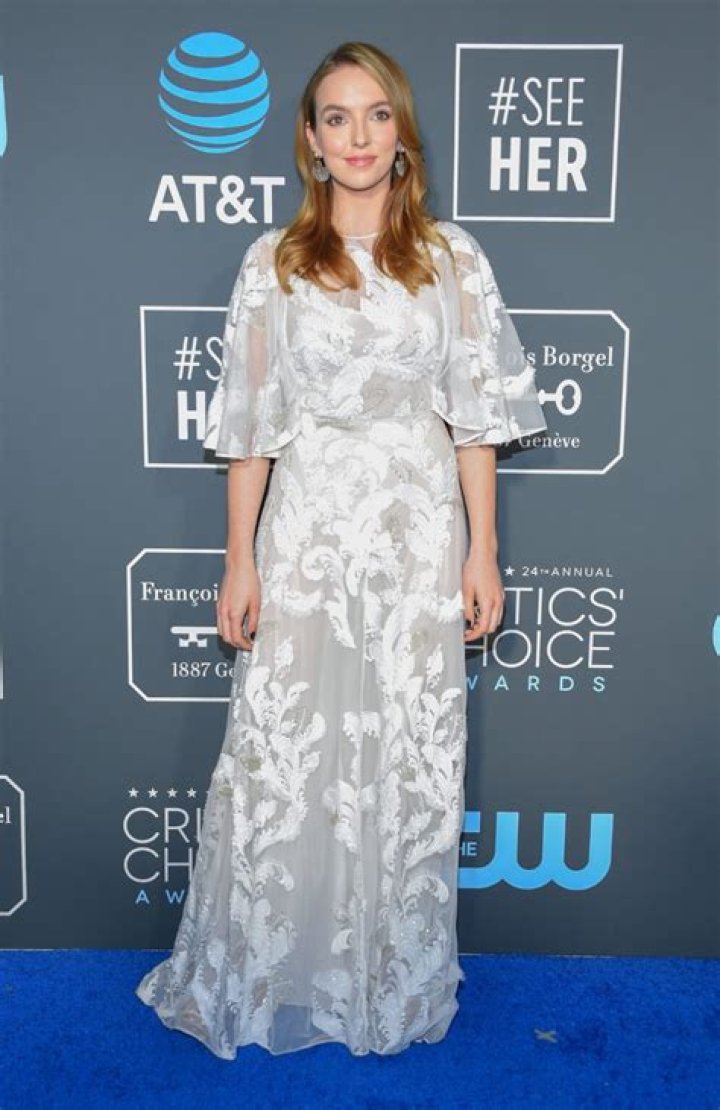Jodie Comer Height And Weight