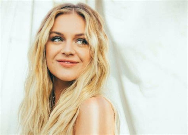 Kelsea Ballerini's Captivating Journey In Country Music
