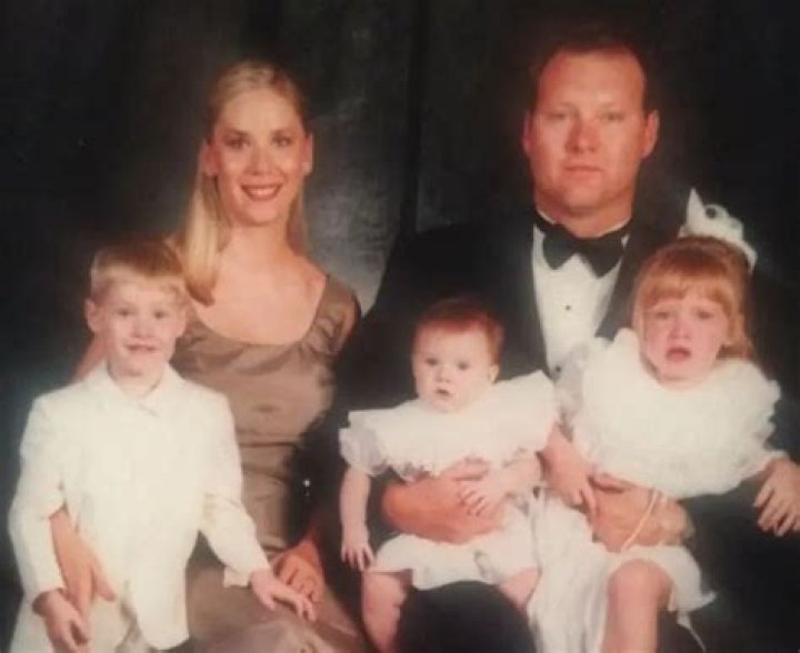 Leanne Morgan Family Photo