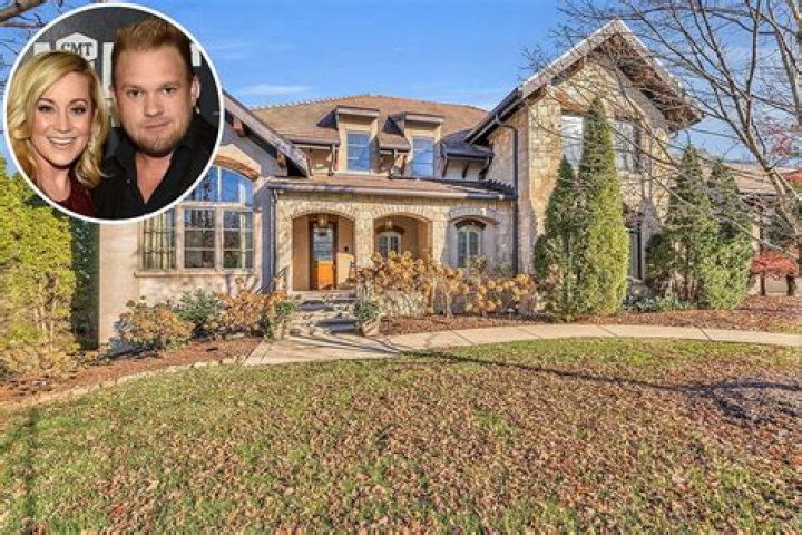 Luke Bryan's Nashville Home: A Luxurious Escape