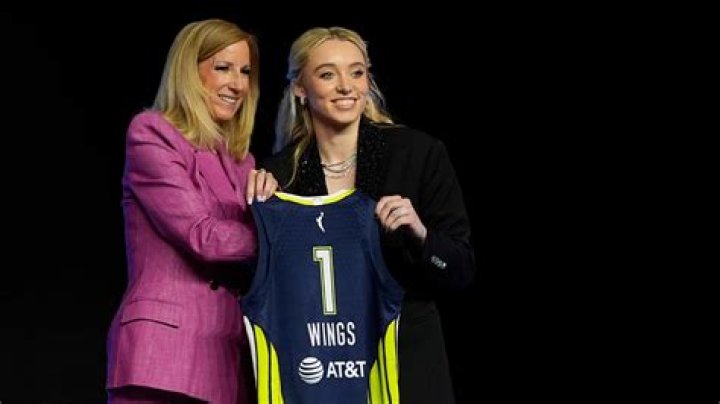 Meet Lauren Bueckers: Paige Buecker's Talented Sibling