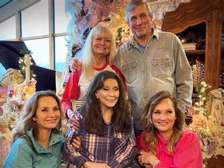 Roseanne Barr's Family: A Look At Her Children And Grandchildren