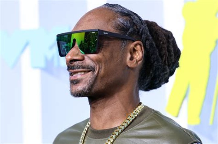 Snoop Dogg's Munchy Meal: A Heavenly Treat For Stoners And Snack Enthusiasts