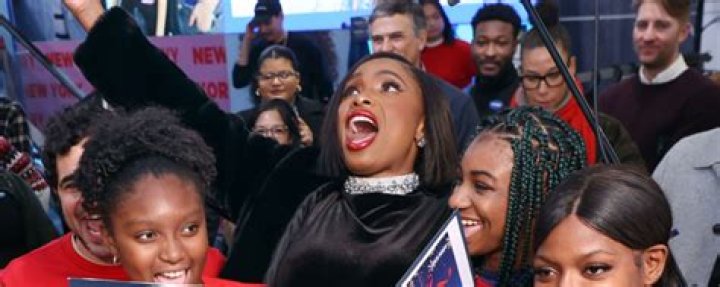 The Astonishing Net Worth Of Jennifer Hudson: A Hollywood Powerhouse