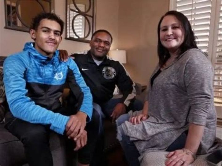 Trae Young Parents