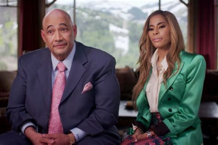 Uncovering Mary Cosby's Husband's Age: The Inside Scoop