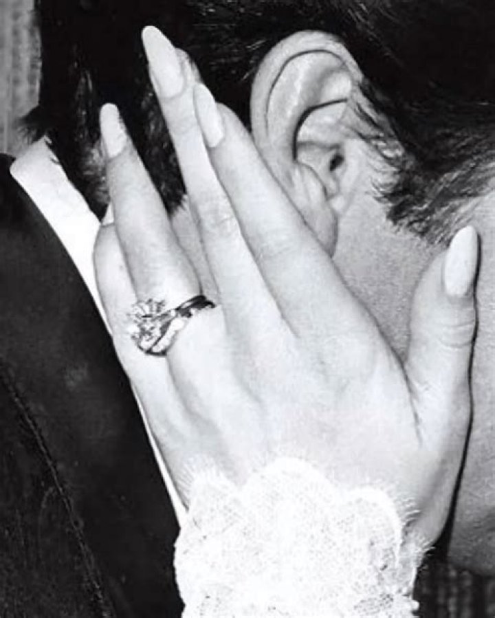 Unveiling Elvis Presley's Wedding Moments: Memorable Photos For The King
