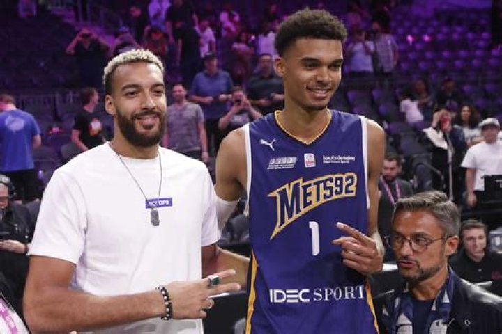 Unveiling The Cornerstones Of Zach Edey's Success: His Parents